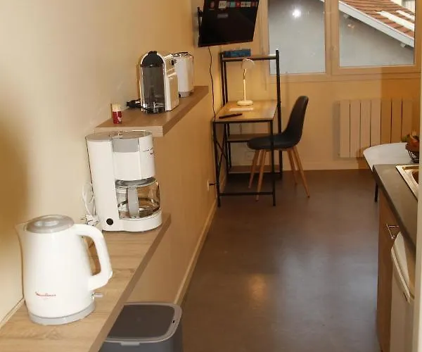 Hyper-centre + Wifi + Netflix Гренобль